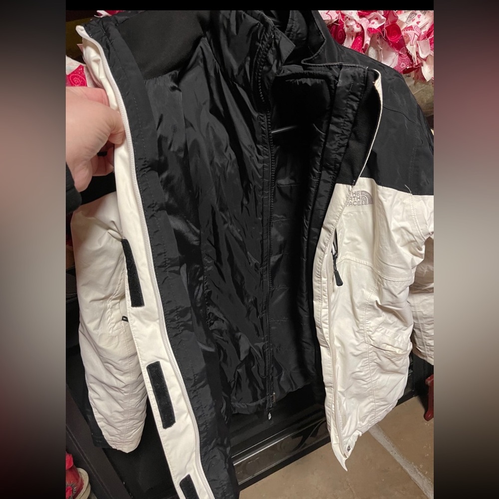 North Face Detachable Jacket - image 3